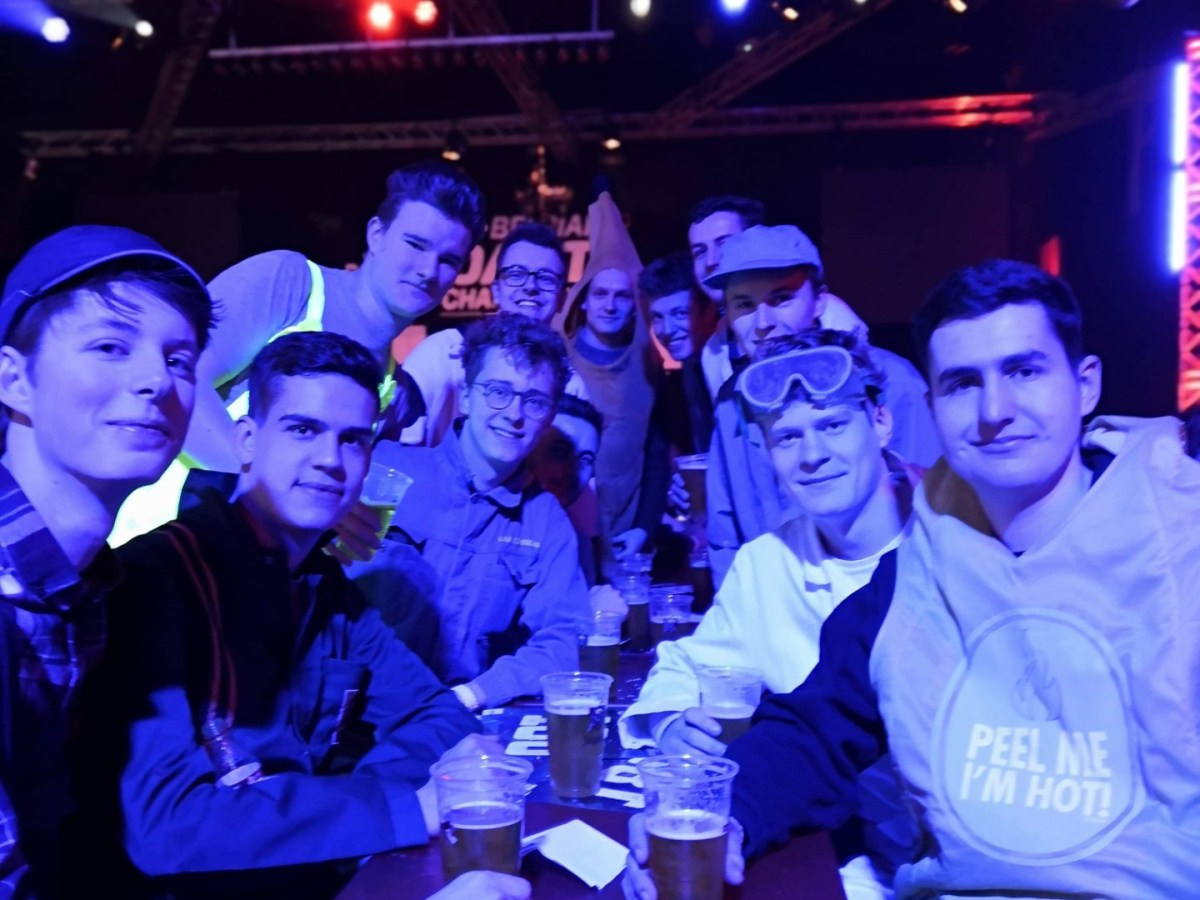 Een Limburger, een Hollander en een Duitser gingen eens op café…